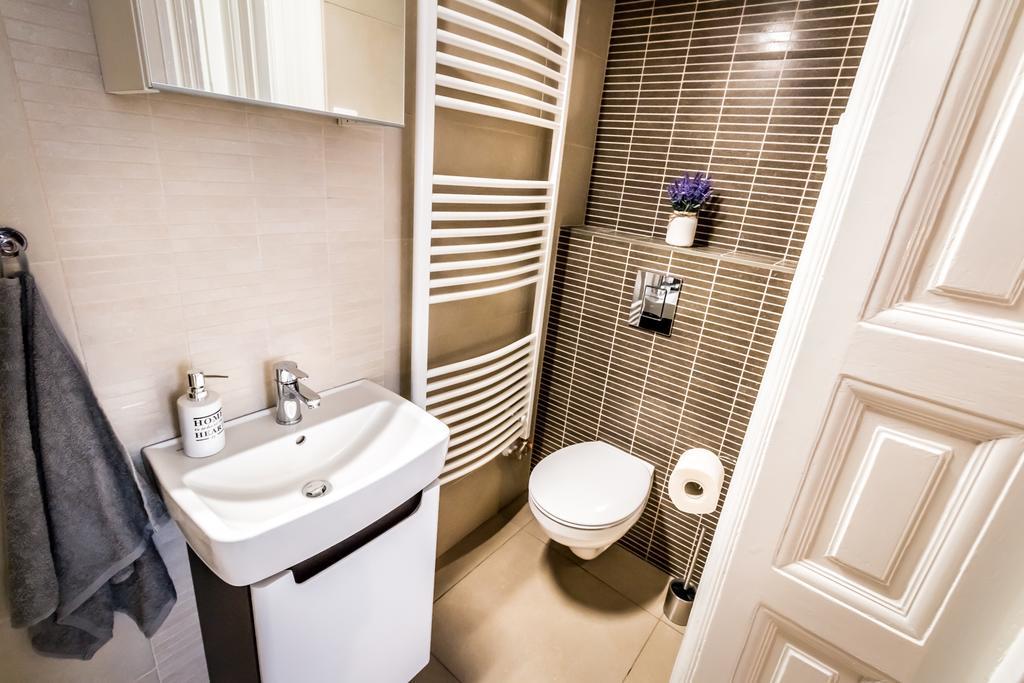 Bpr D8 Premier Apartment Budapest Exterior foto
