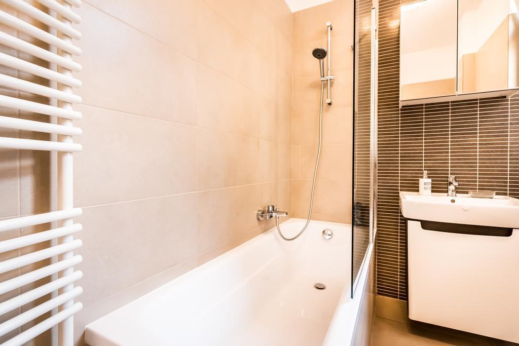 Bpr D8 Premier Apartment Budapest Exterior foto