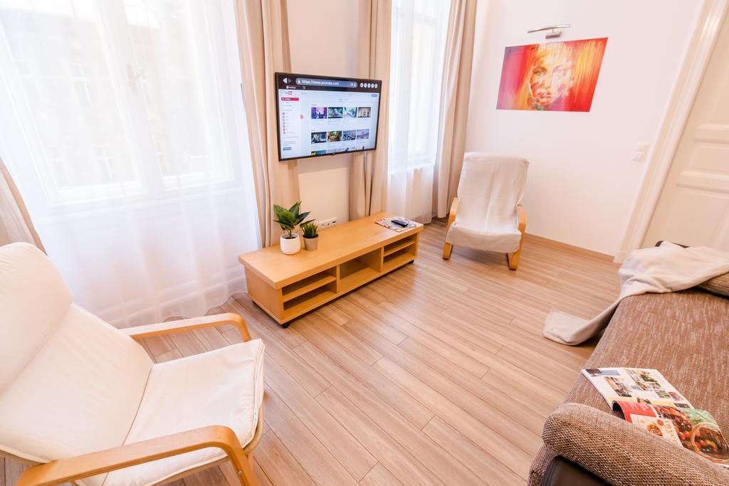 Bpr D8 Premier Apartment Budapest Exterior foto